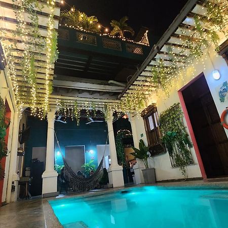 Baboon Hostel サンタ・マルタ エクステリア 写真