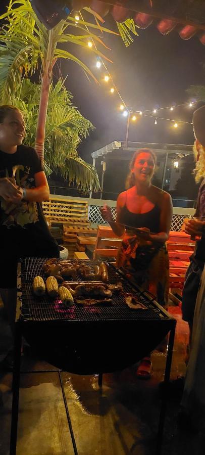 Baboon Hostel サンタ・マルタ エクステリア 写真